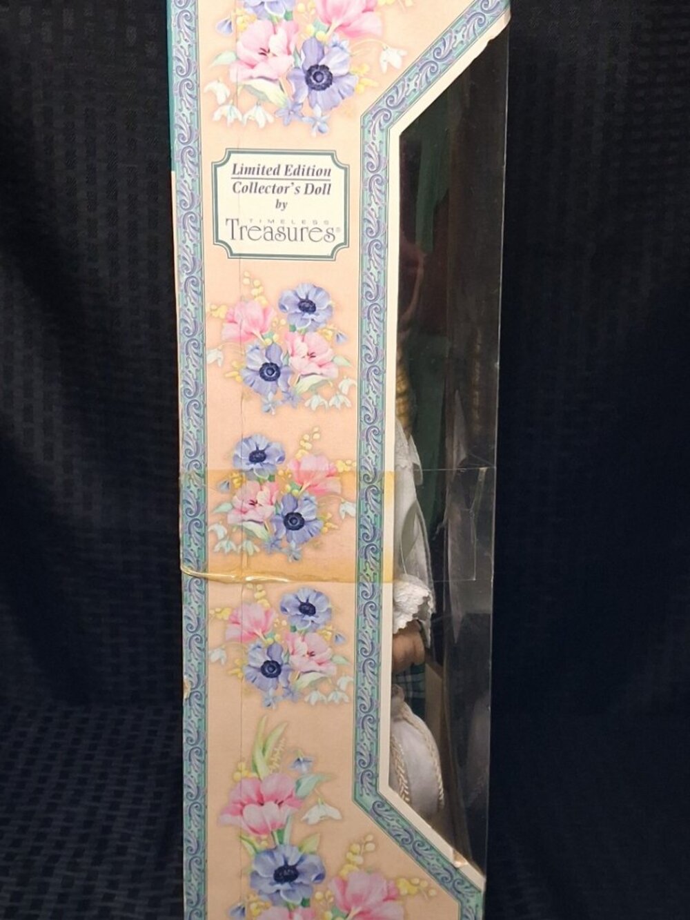 Vintage 2001 Angelina Collection Fine Porcelain Doll Green Plaid NIB w/ COA - Picture 8 of 16